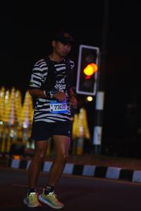 BIB: 77435
                            <button type="button" onclick="openModal(21042639)" class="btn btn-primary btn-sm float-right btn-popup" data-toggle="modal" data-target=".modal-high-quality">
                        <i class="fas fa-shopping-cart"></i> Add to Cart
                    </button>
                                            <button type="button" onclick="isThisMe(21042639, true)" class="btn btn-success btn-sm float-right btn-popup btn-isme hidden" data-toggle="tooltip" data-placement="bottom" title="นี่คือรูปของคุณใช่ไหม คลิกที่นี่เพื่อเอาเข้าอัลบั้ม">
                        <i class="fas fa-plus"></i> Add to album
                    </button>
                    <button type="button" onclick="isThisMe(21042639, false)" class="btn btn-warning btn-sm float-right btn-popup btn-isnotme hidden">
                        <i class="fas fa-ban"></i> Remove from album
                    </button>